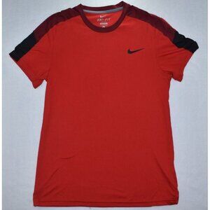 Nike Mens Dri Fit Short Sleeve Red Lightweight Athletic T Shirt Size S